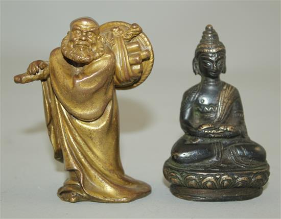 A Chinese gilt bronze figure of a sage and a South East Asian bronze figure of a Buddha, 19th century, 8cm